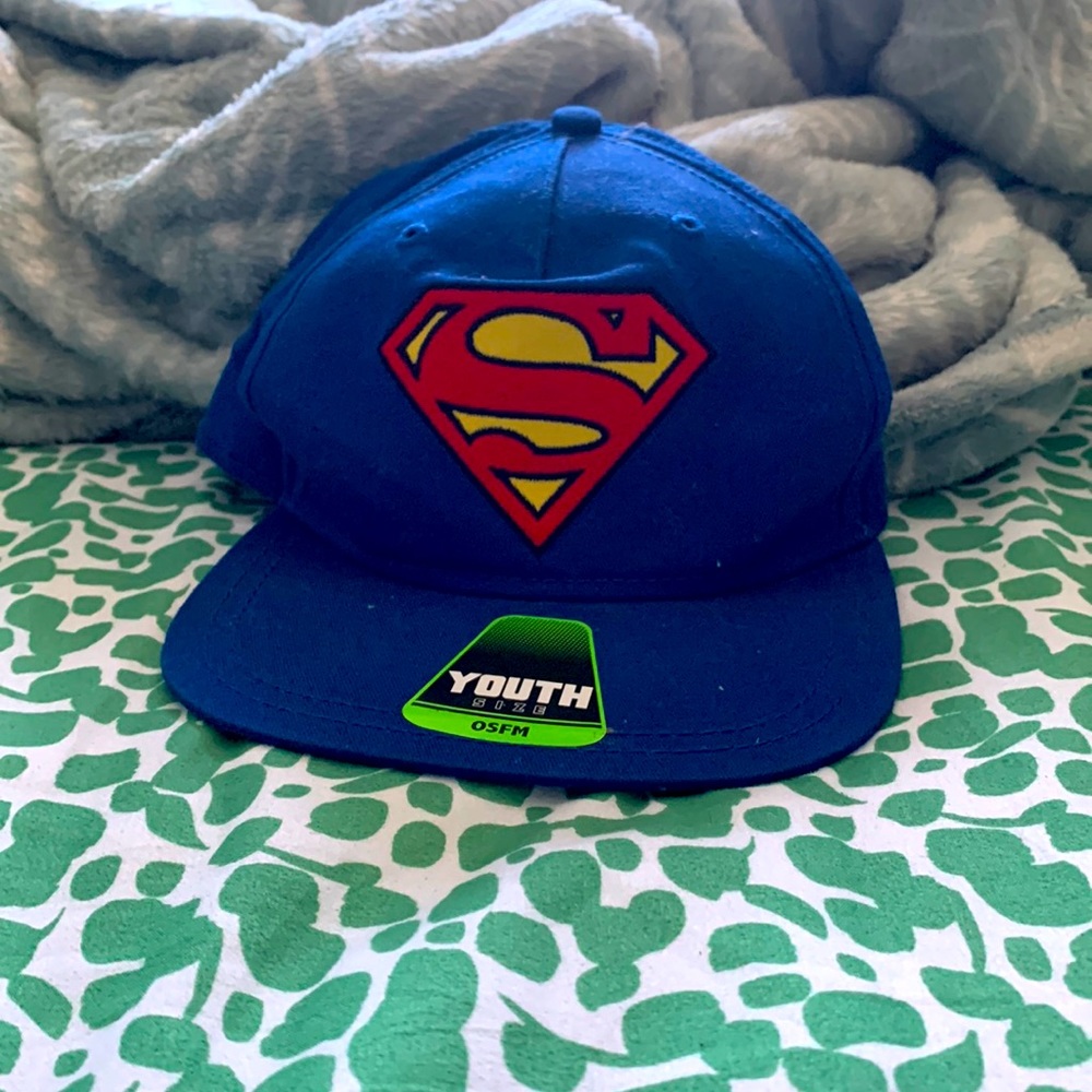 Youth size 16 Superman hat OSFM